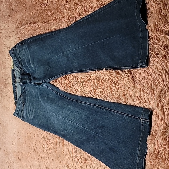 GAP women's jeans.  Long and Lean.  14 regular. - Picture 6 of 11